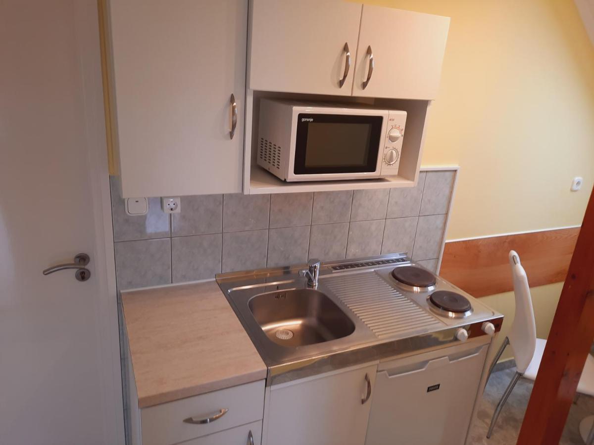 Apartmanház King Hévíz Exterior foto