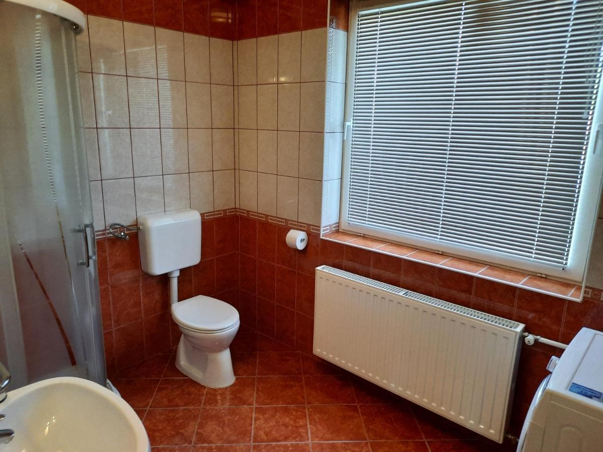Apartmanház King Hévíz Exterior foto